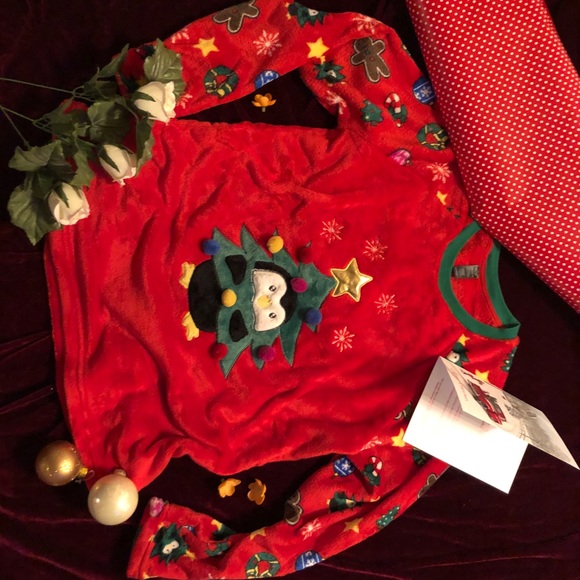 Fluffy PJ Christmas Shirt 🎄🐧🎅 - Picture 1 of 4